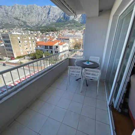 Ivona * Makarska